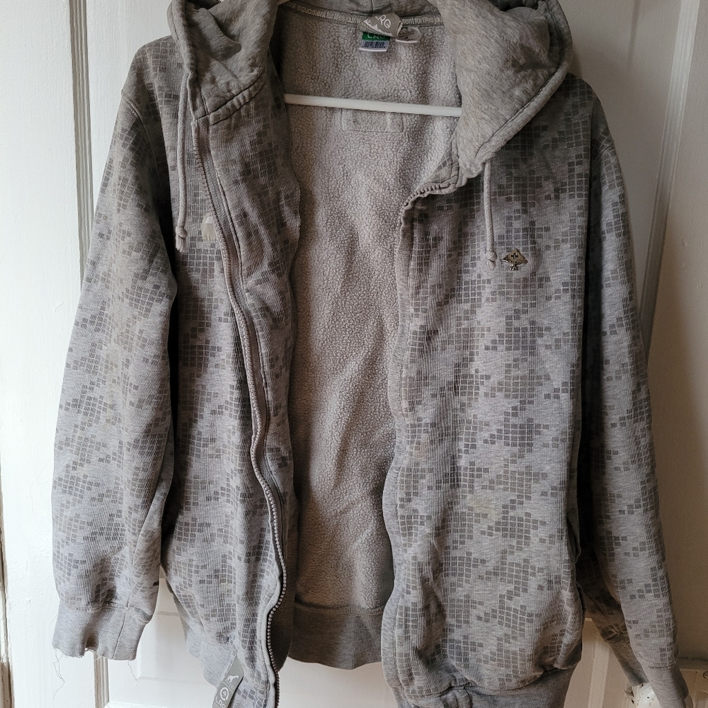LRG Sweater - Picture 2 of 4